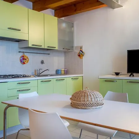 דירה Gervasutta Hospital Apt W/ Private Parking!