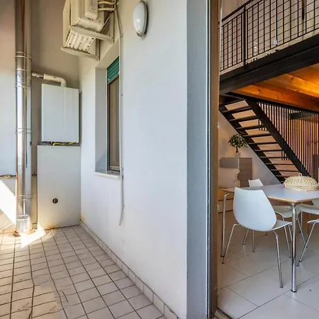公寓 Gervasutta Hospital Apt W/ Private Parking!